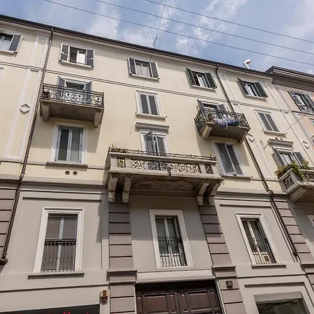Apartment Paolo Sarpi, 36 - Inside Milan