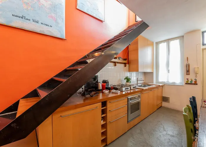 Paolo Sarpi, 36 - Inside Apartment Mailand